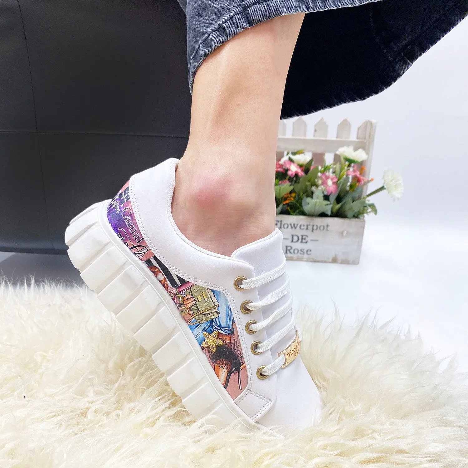 CASUAL WALK CLASSIC FASHION SNEAKER