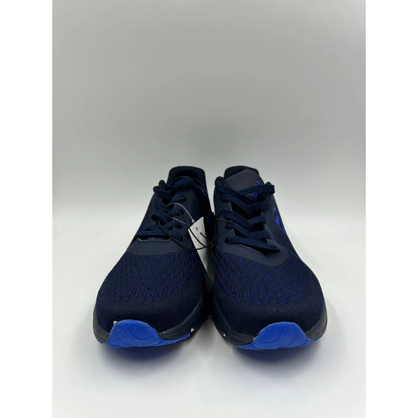 Men's Size 8.5, Dark Blue Knit Top Running Sneakers with Light Blue