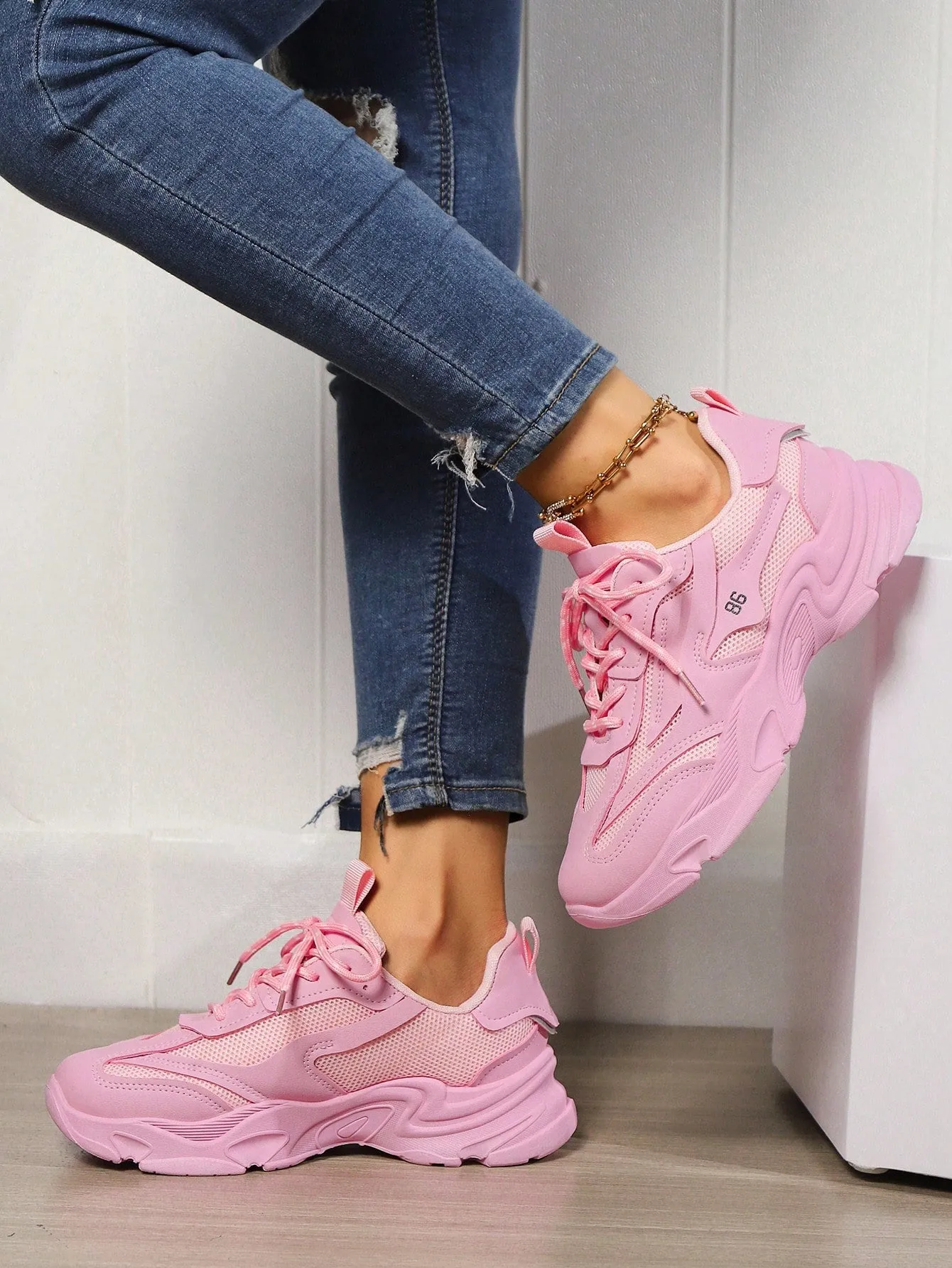 Women's Chunky Sneakers For Sports And Student Wear