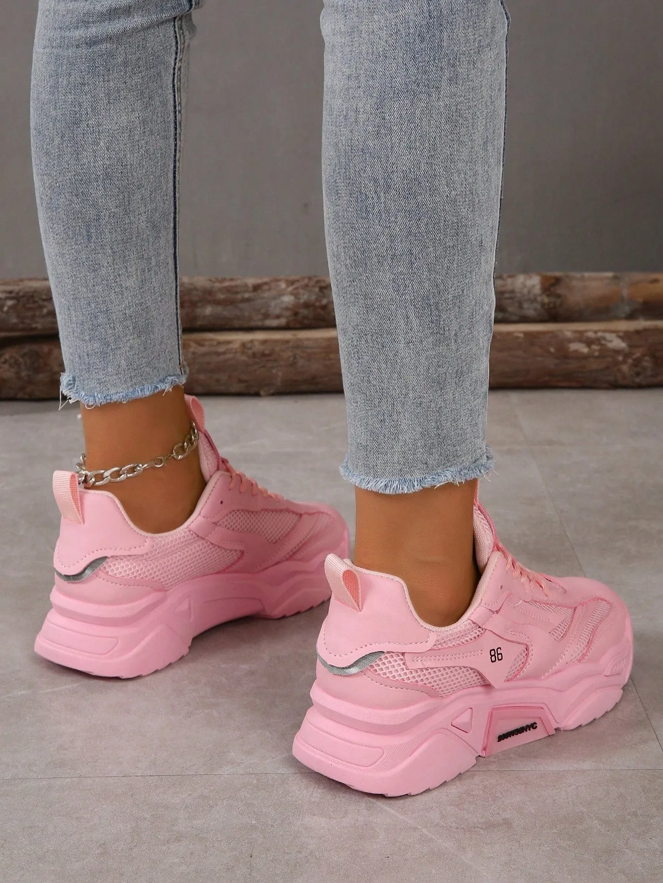 Women's Chunky Sneakers For Sports And Student Wear