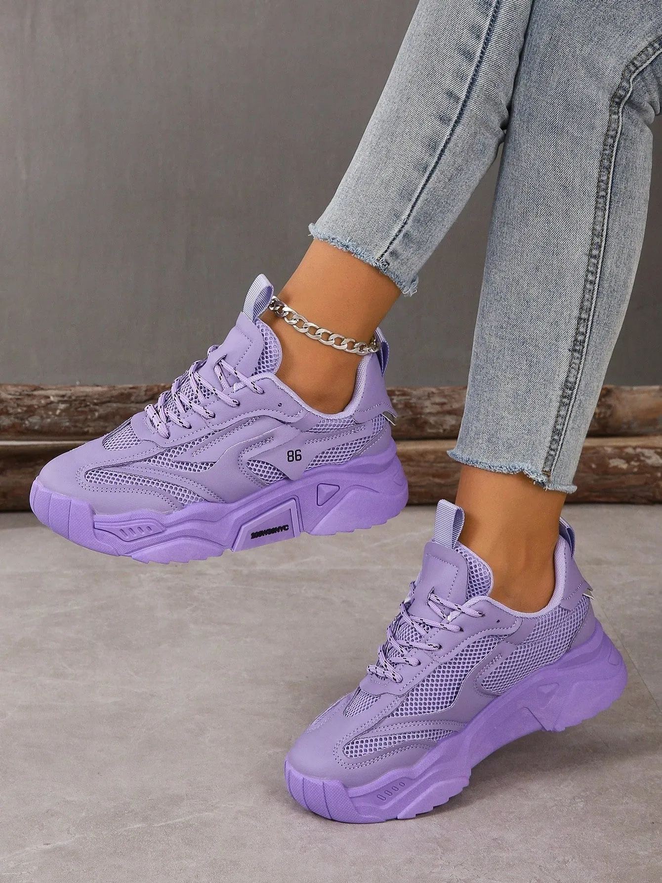 Women's Chunky Sneakers For Sports And Student Wear